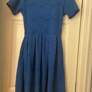 Lularoe Amelia size S with beautiful pattern Blue